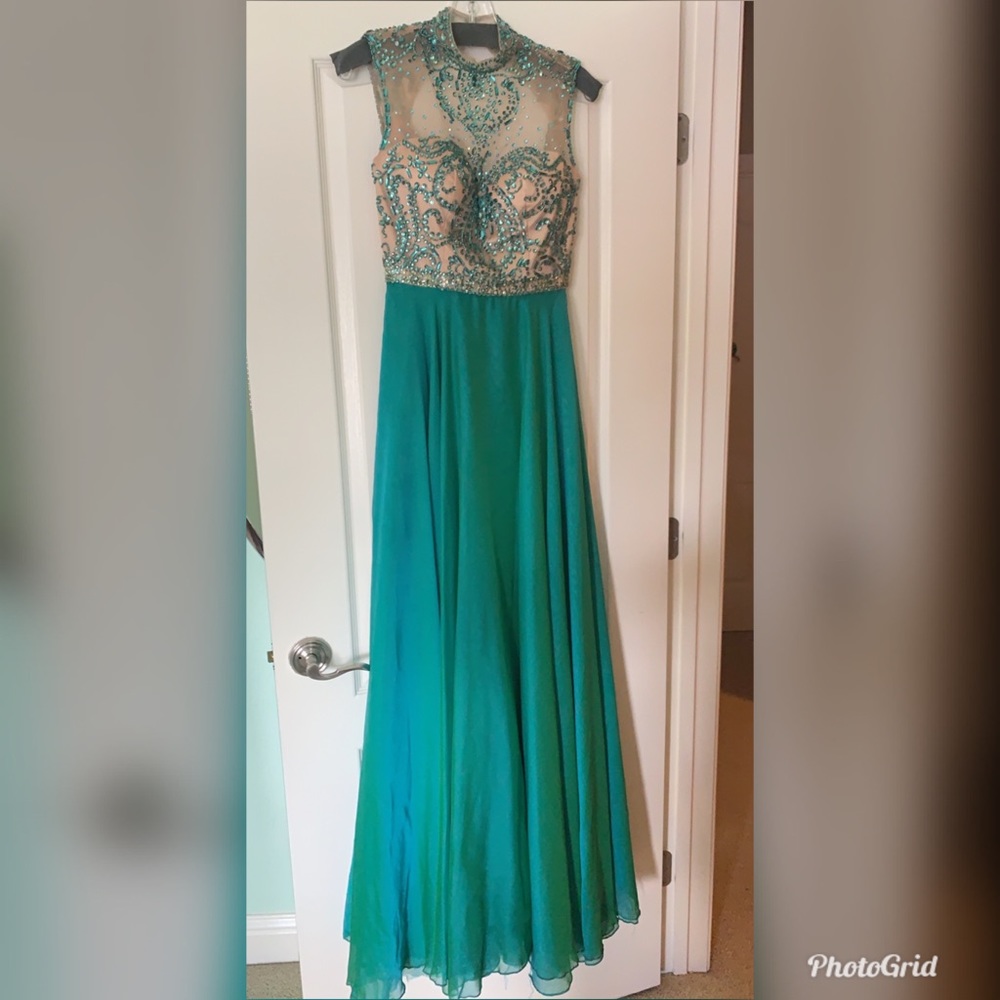 Emerald green Sherri Hill Prom Dress